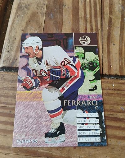 1994-95 Fleer #120 Ray Ferraro — front