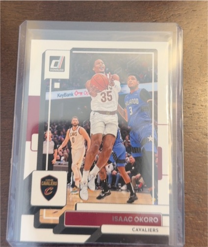 2022-23 Panini Donruss #39 Isaac Okoro — front