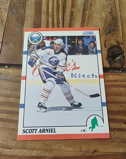 1990-91 Score #251 Scott Arniel — front