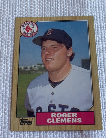 1987 Topps #340 Roger Clemens — front