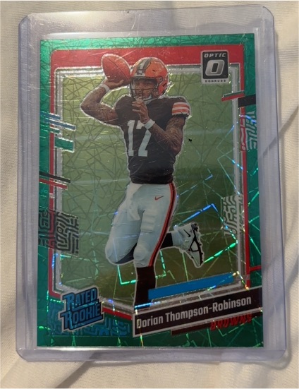 2023 Donruss Optic #225 Dorian Thompson-Robinson Green Velocity — front