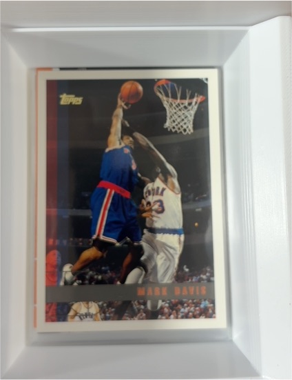 1997-98 Topps #4 Mark Davis — front