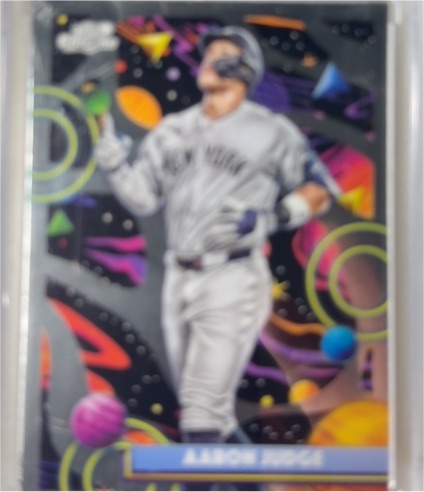 2025 Topps Cosmic Chrome #185 Aaron Judge — front