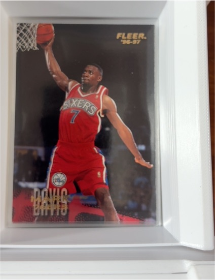 1996-97 Fleer #233 Donyell Marshall — front