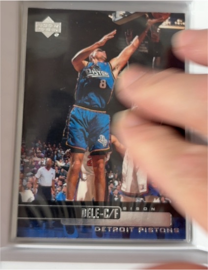 1999-00 Upper Deck #37 Bison Dele — front