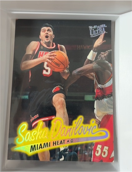 1996-97 Fleer Ultra #206 Sasha Danilovic — front