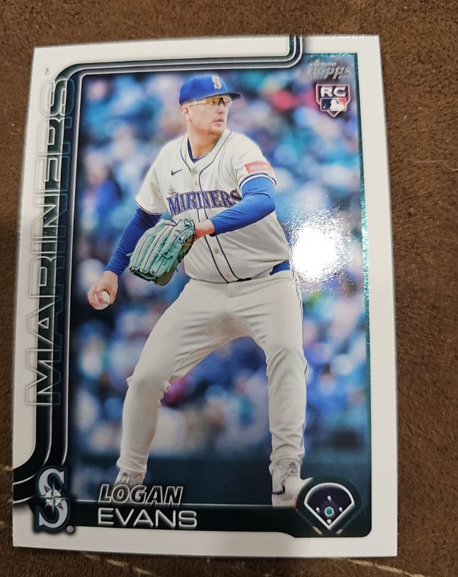 2025 Topps Update Series #US302 Logan Evans — front