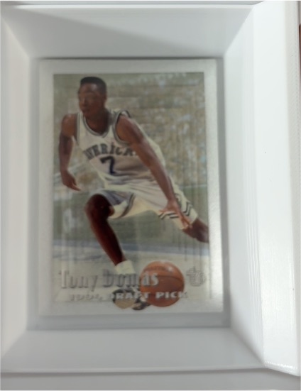 1994-95 Topps Embossed #119 Tony Dumas — front