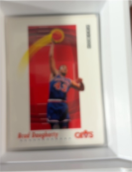1991-92 Skybox Mini #9 Brad Daugherty — front
