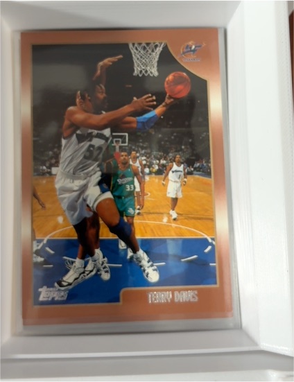 1998-99 Topps #72 Terry Davis — front