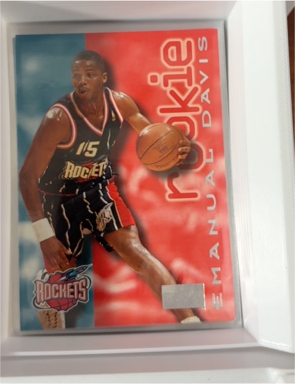 1996-97 SkyBox Premium #206 Emanual Davis — front