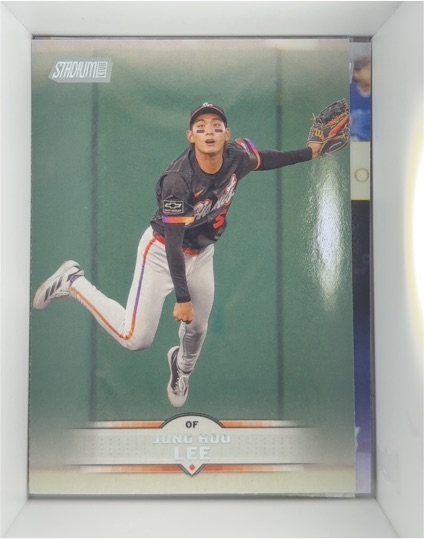 2025 Topps Stadium Club #118 Jung Hoo Lee — front
