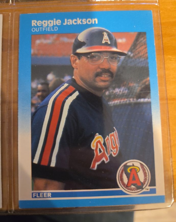 1987 Fleer #84 Reggie Jackson — front