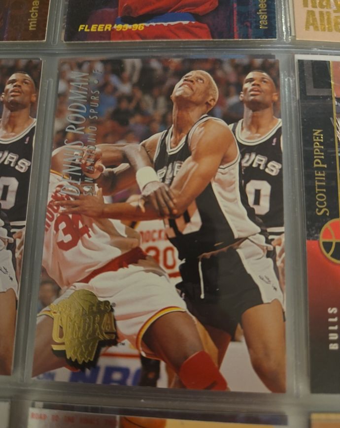 1994-95 Fleer Ultra #175 Dennis Rodman — front