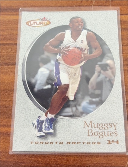 2000-01 Fleer Futures #30 Muggsy Bogues — front
