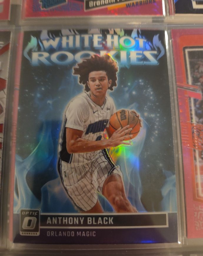 2023-24 Donruss Optic #1 Anthony Black White Hot Rookies Purple Prizm — front