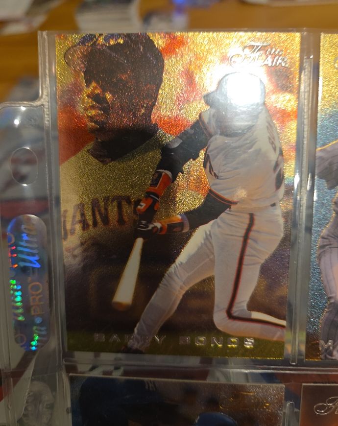 1995 Fleer Flair #207 Barry Bonds — front