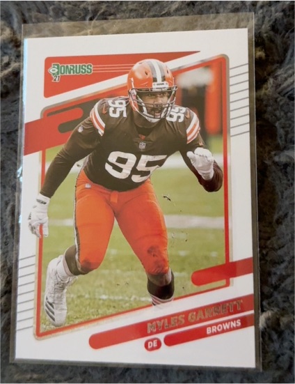 2021 Panini Donruss #199 Myles Garrett — front