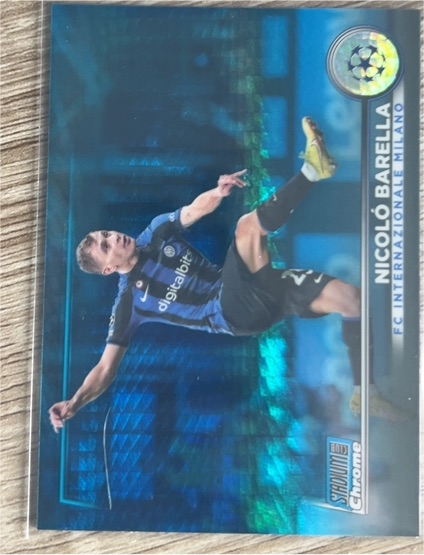 2022-23 Topps Stadium Club Chrome UEFA #23 Nicolo Barella FC Internazionale Milano — front
