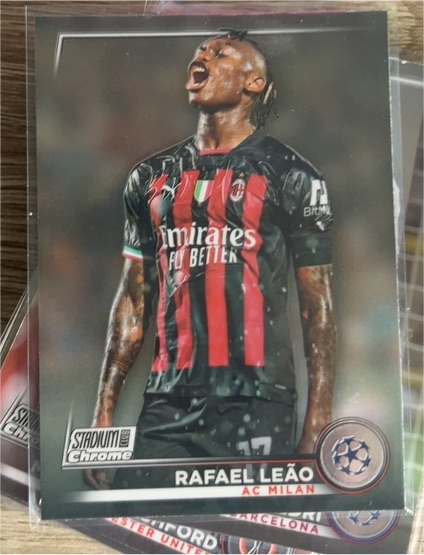 2022-23 Topps Stadium Club Chrome UEFA #17 Rafael Leão — front