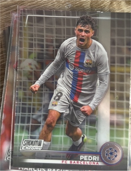 2022-23 Topps Stadium Club Chrome UEFA Club Competitions #62 Pedri — front
