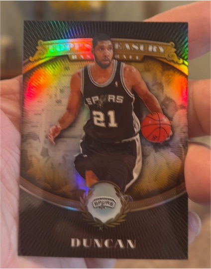 2008-09 Topps Treasury #4 Tim Duncan — front