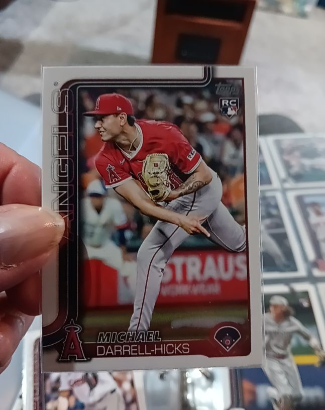 2025 Topps Update #US319 Michael Darrell-Hicks — front
