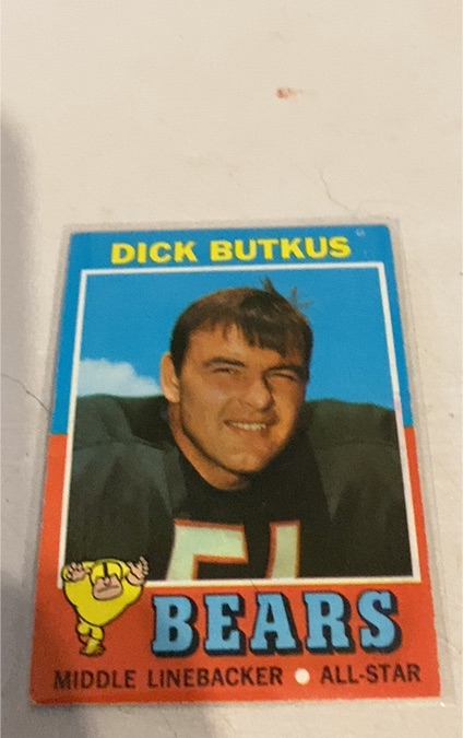 1971 Topps #25 Dick Butkus — front