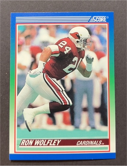 1990 Score #425 Ron Wolfley Phoenix Cardinals — front