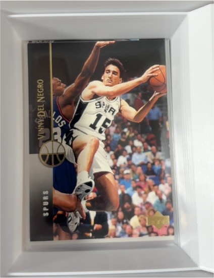 1994-95 Upper Deck #30 Vinny Del Negro — front