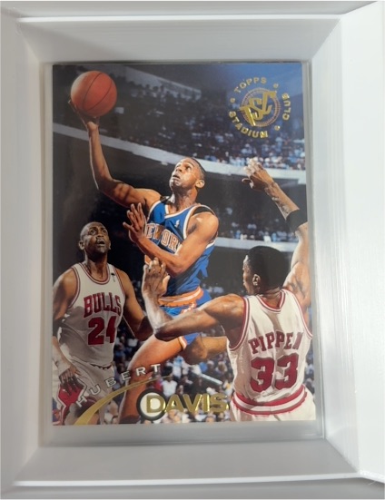 1994-95 Topps Stadium Club #6 Hubert Davis — front