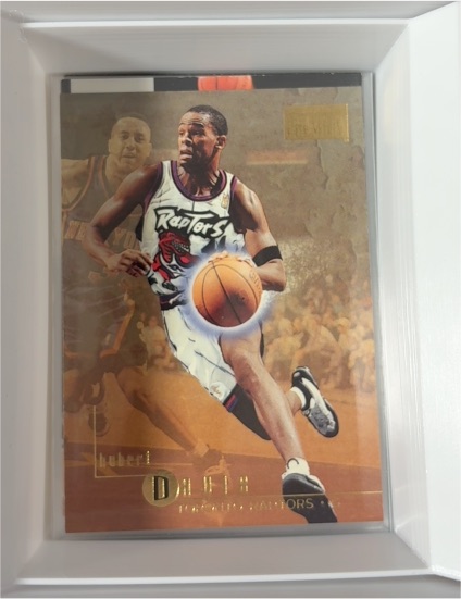 1996-97 SkyBox Premium #191 Hubert Davis — front