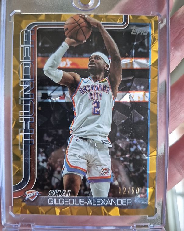 2025-26 Topps #115 Shai Gilgeous-Alexander — front