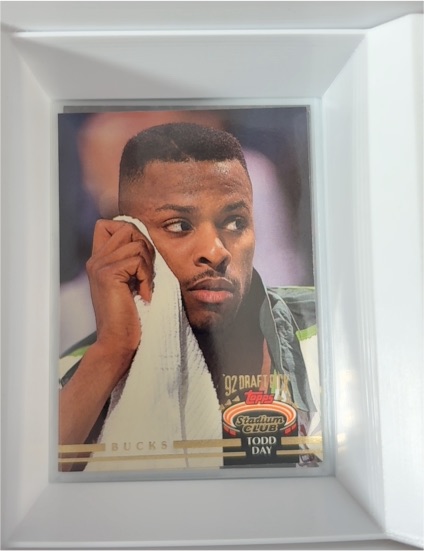 1992-93 Topps Stadium Club #263 Todd Day Rookie RC Milwaukee Bucks — front