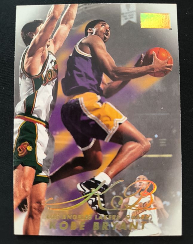 1998-99 Skybox Premium #44 Kobe Bryant — front