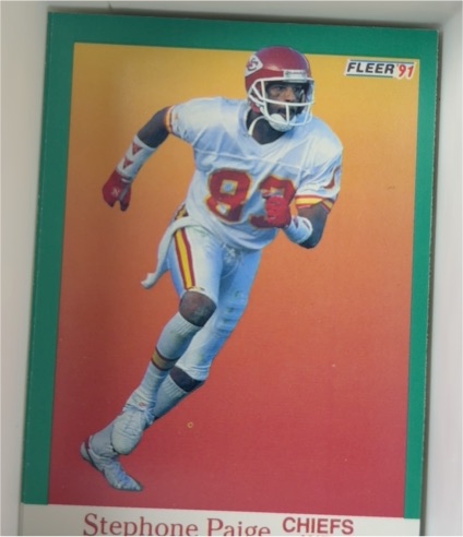 1991 Fleer #97 Stephone Paige — front