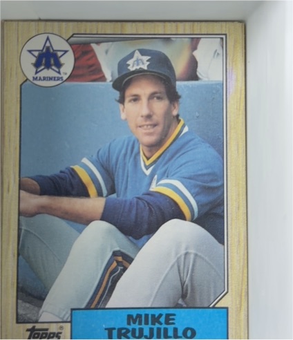 1987 Topps #402 Mike Trujillo — front