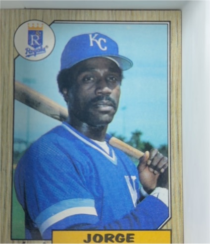 1987 Topps #738 Jorge Orta Kansas City Royals — front