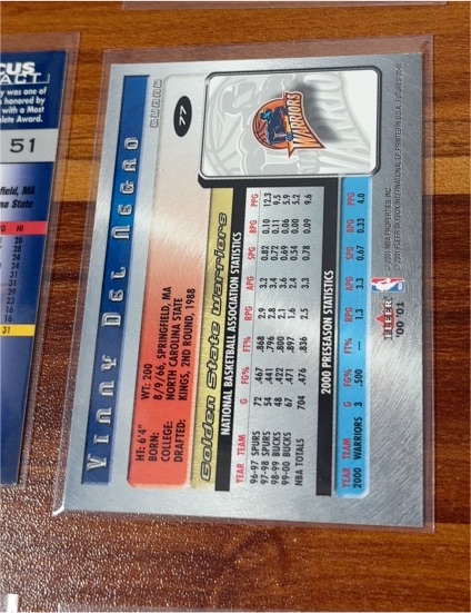 2000 Fleer #77 Vinny Del Negro — front