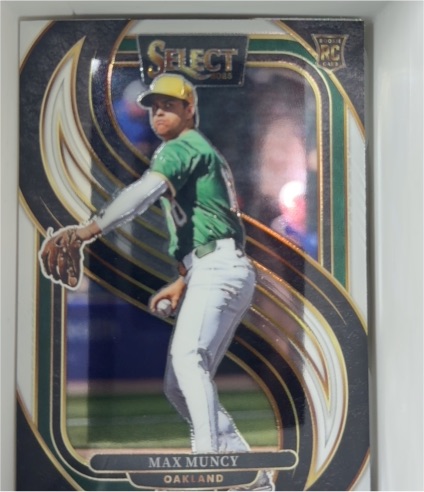 2025 Panini Select #160 Max Muncy Premier Level Rookie Card — front