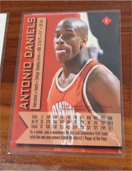 1997 Wheels Rookie Thunder #4 Antonio Daniels — front