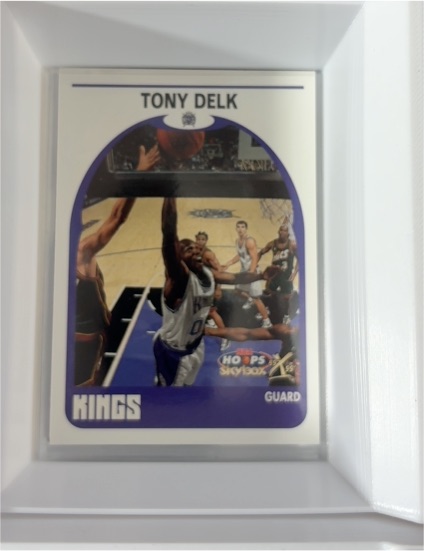 1999-00 Skybox Hoops Decade #135 Tony Delk — front