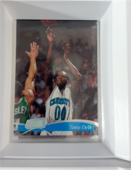 1997-98 Topps Stadium Club #99 Tony Delk — front