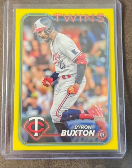 2024 Topps Series 1 #94 Byron Buxton Yellow Parallel Minnesota Twins — front