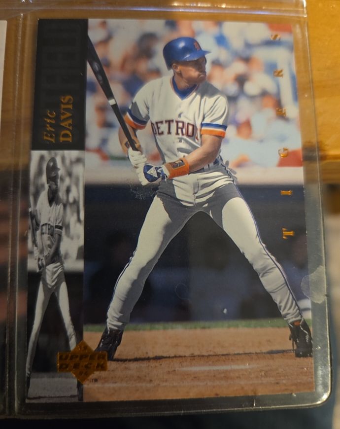 1994 Upper Deck #261 Eric Davis — front