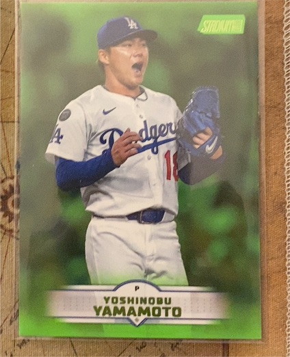2025 Topps Stadium Club #184 Yoshinobu Yamamoto — front