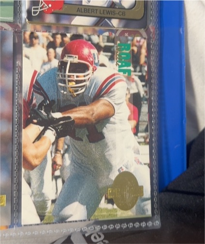 1994 Pinnacle #206 Thomas Lewis — front