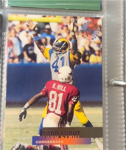 1995 Topps Stadium Club #54 Todd Lyght — front