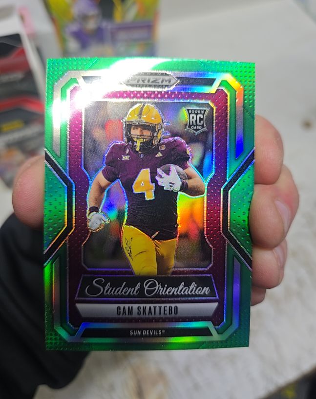 2025 Panini Prizm Draft Picks #16 Cam Skattebo Student Orientation Green Prizm — front