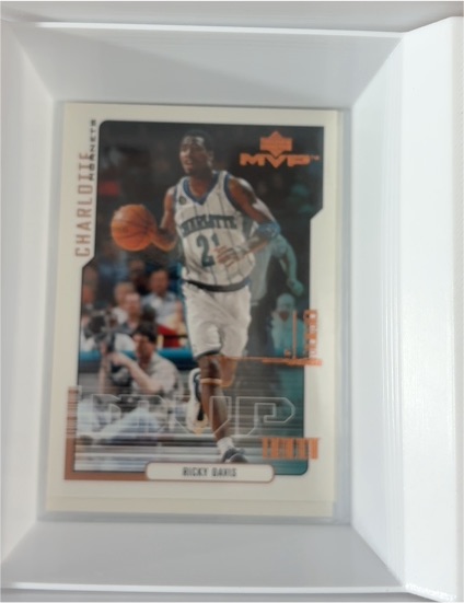 2000-01 Upper Deck MVP #17 Ricky Davis — front